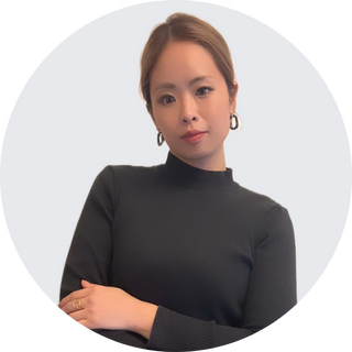 株式会社ネクストイノベーションが提供するライターズプラス代表の西田あずさ（西田梓）